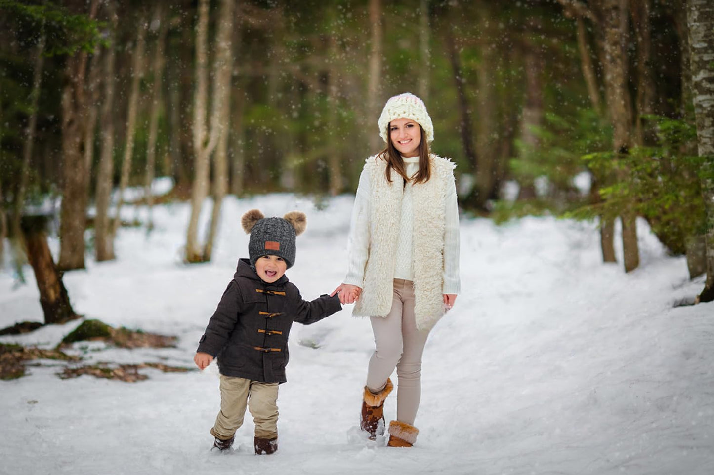 3 in 1 Winter Hat and Scarf Gloves Set, Knitted Warm Neck Warmer with Lining, Children's Winter Hat with Pompom, Winter Set for Girls and Boys 2-6 Years