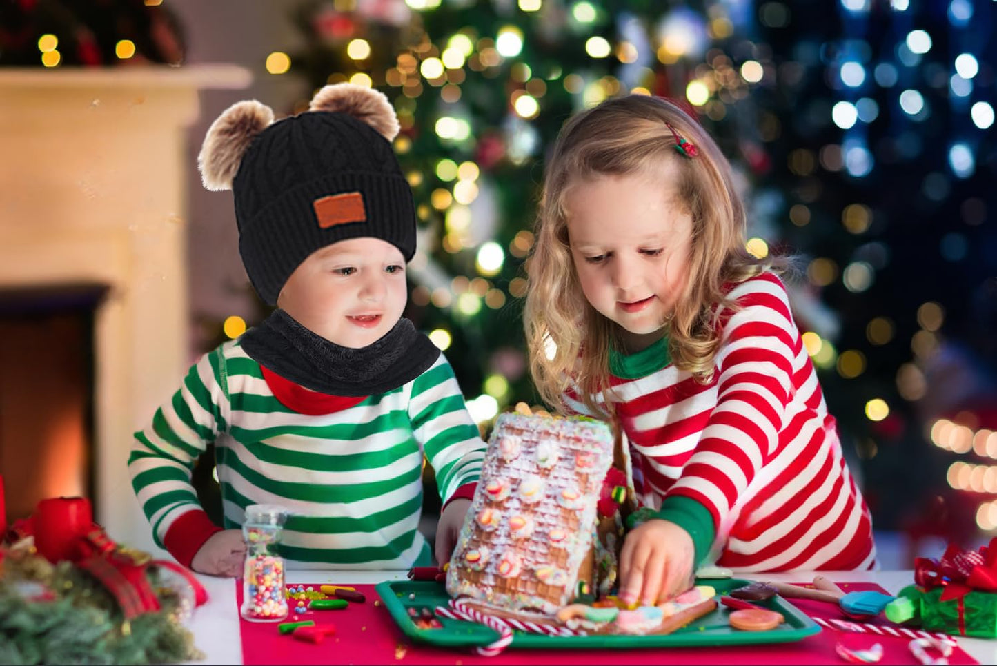 3 in 1 Winter Hat and Scarf Gloves Set, Knitted Warm Neck Warmer with Lining, Children's Winter Hat with Pompom, Winter Set for Girls and Boys 2-6 Years