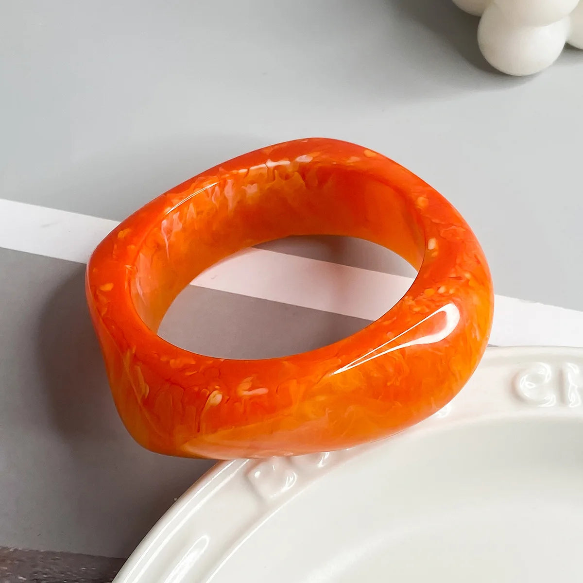 Bracelet Manchette Résine Vintage – Style Punk Géométrique