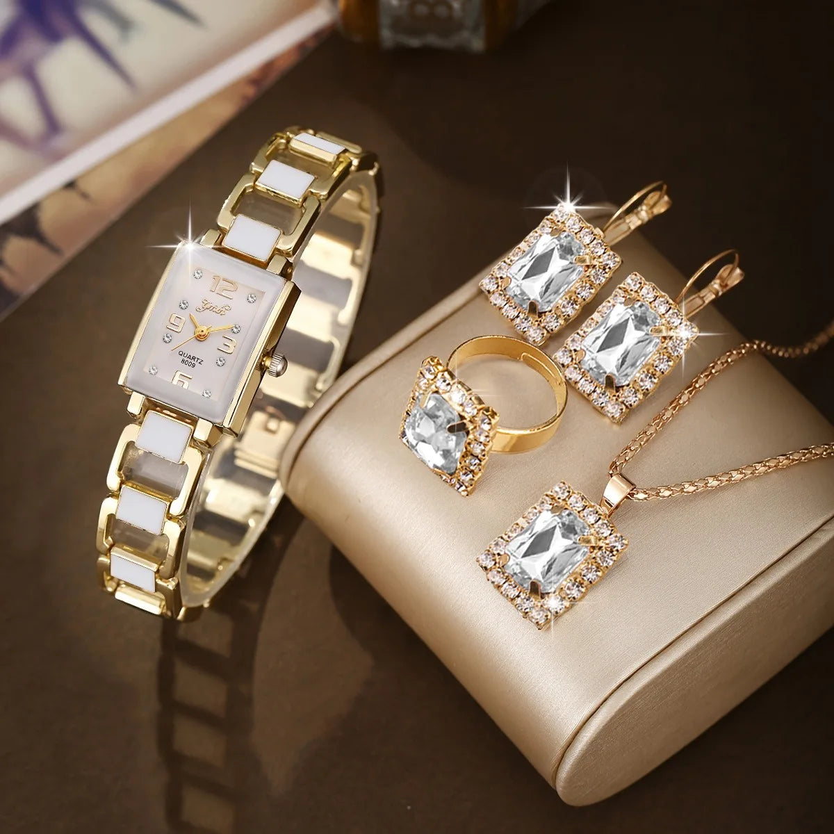 Montre Femme Élégante + Set Bijoux OFFERT ⌚💍✨ | Style Chic à Petit Prix